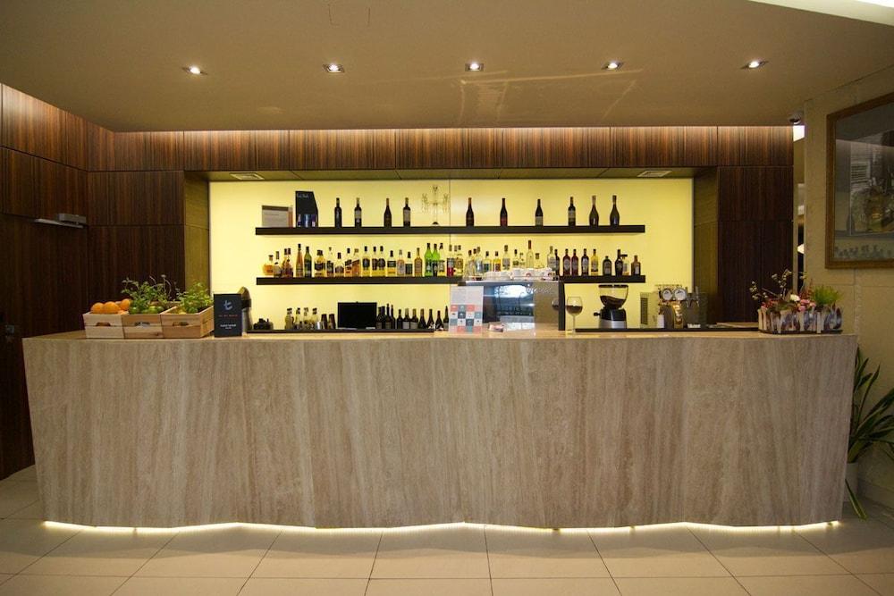 Hotel Desilva Premium Познань Екстер'єр фото